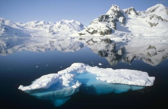 Ice Floe and Mountains, Paradise Bay, Antarctic Peninsula, Antarctica