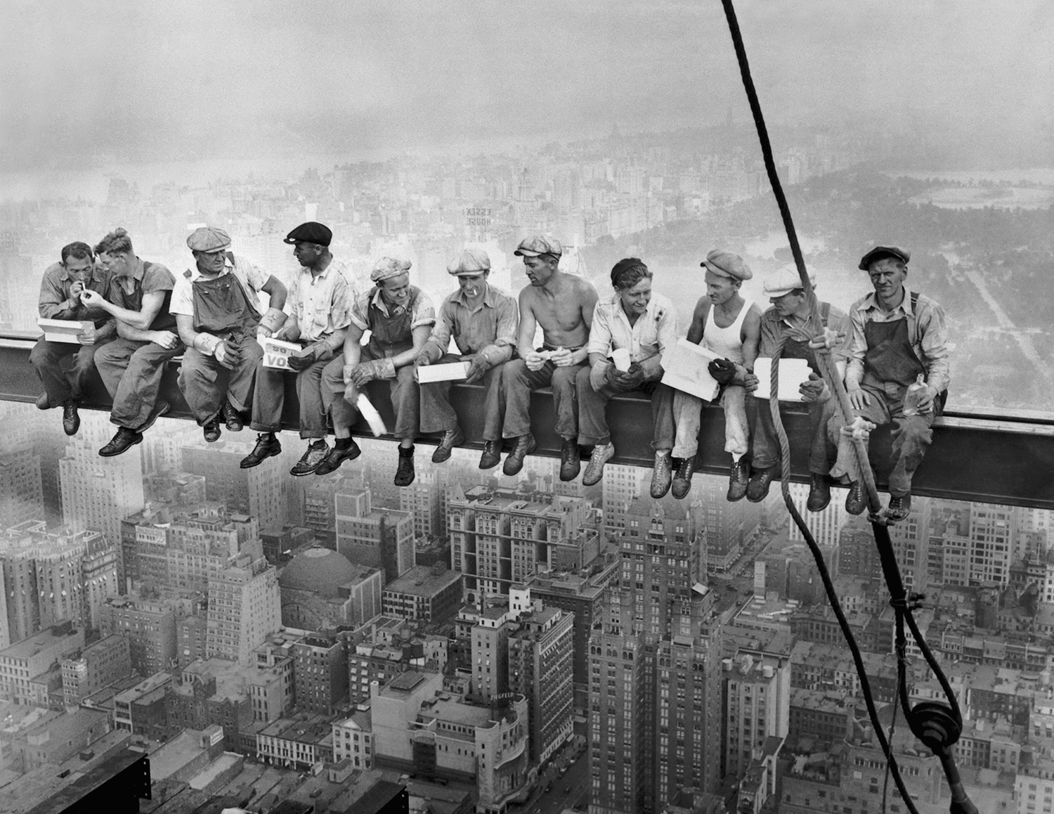 Lunchtime atop a Skyscraper, 1932
