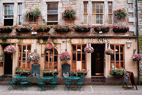 Brecks Pub