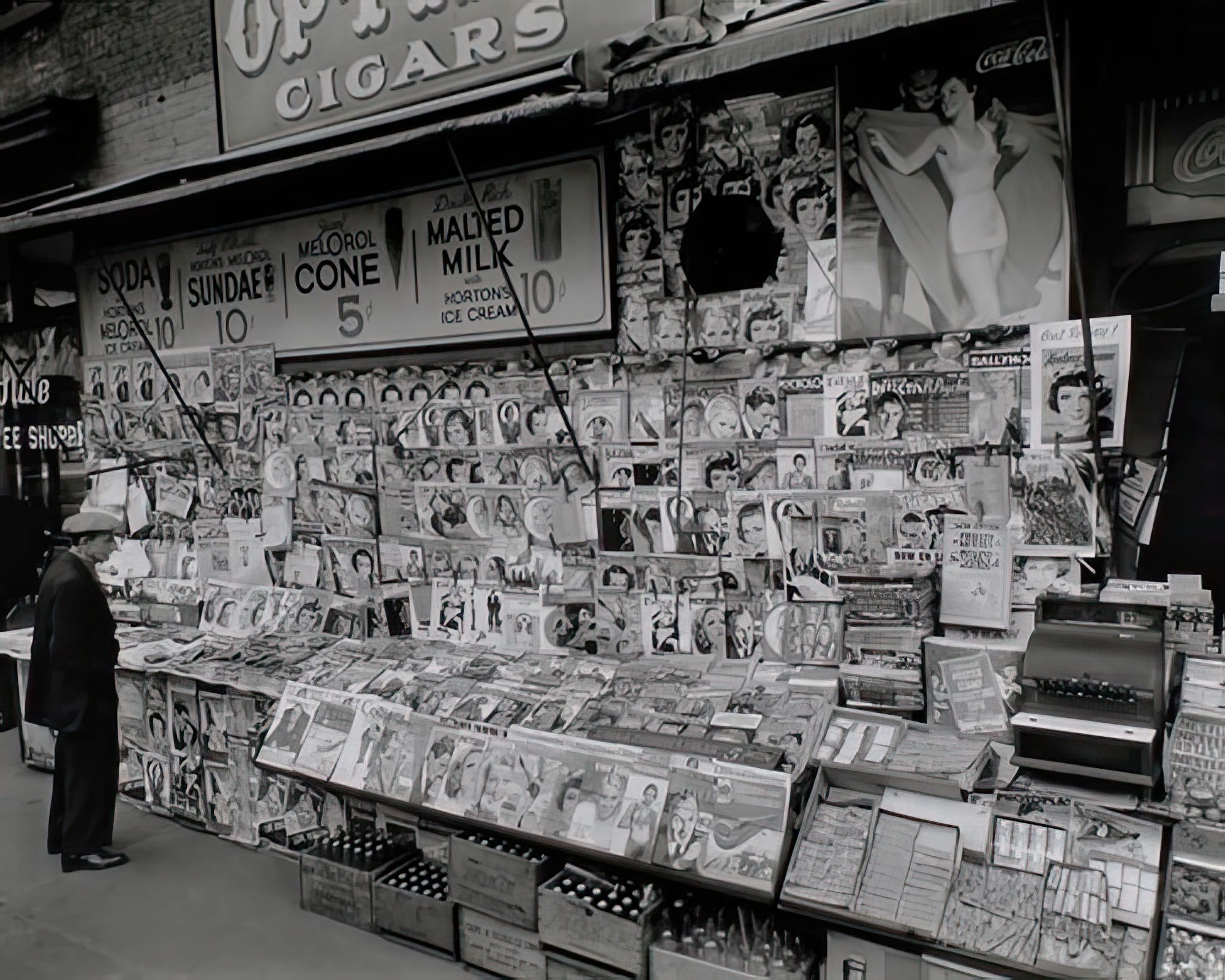 Newsstand, 32nd Street and Third Avenue, Manhattan
