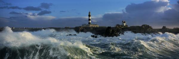 Phare du Creac'h Lors d'une Tempete