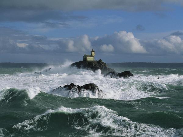 Phare de Tevennec, Mer d'Iroise