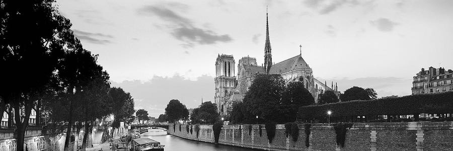 Spire - Ile de la Cite